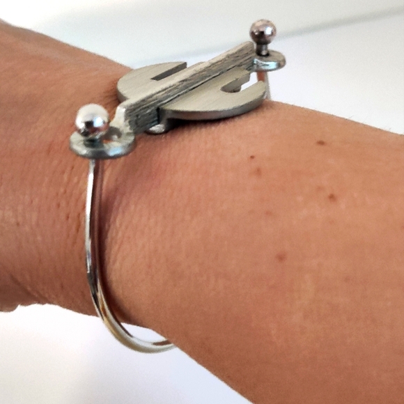 Vintage Guy Vidal Pewter Bracelet, Earrings & Necklace Set - Picture 11 of 13